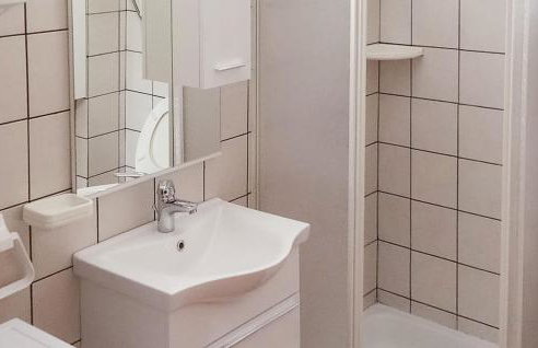 2 Bedroom Awesome Home In Homer-Lokve - Foto 14