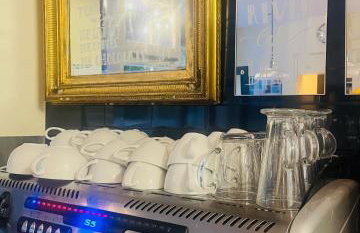 By the River - Foto 43