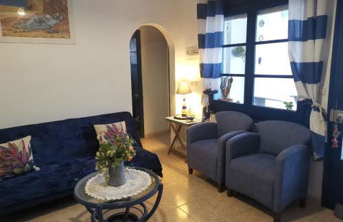 Caseta de pescadors a les cales de Colera, 2ª linea de mar - Foto 8