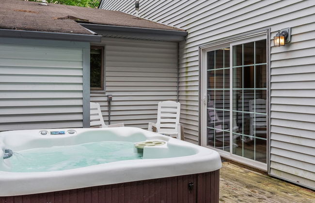 Harmony Ridge by Avantstay Large Deck w Hot Tub Forest Views - Foto 1