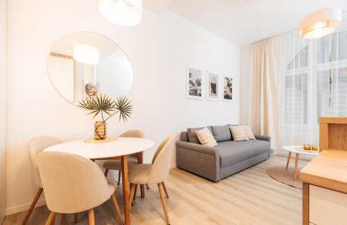 Kołłątaja Spacious Modern Apartment - by Upstairs - Foto 20