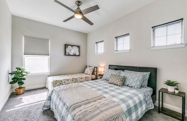 4BR Farmhouse N Po in Spencer - Photo 2