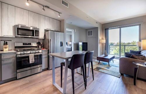 Modern Apt with Luxury Amenities - Foto 5