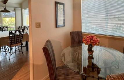 3.2 near University and Memorial Hospital - Photo 23