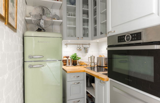 Quaint studio with a prime location - Foto 17