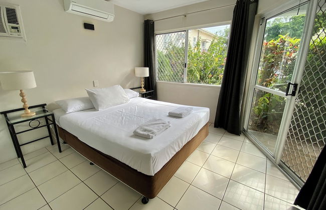 Reef Gateway Apartments - Photo 13