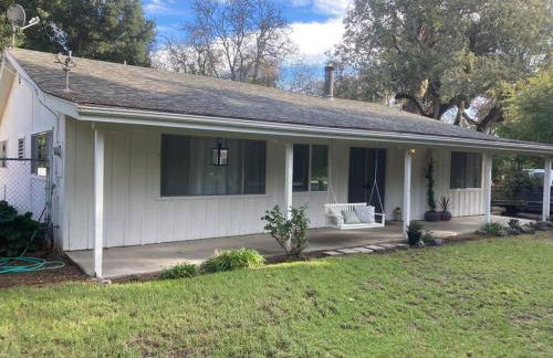 Country Style Home with Bikes! Heart of Wine Country - Photo 16