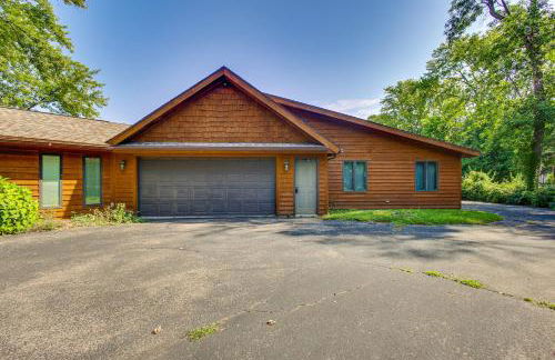 Lake Winnebago Family Retreat Dock and Deck! - Foto 40
