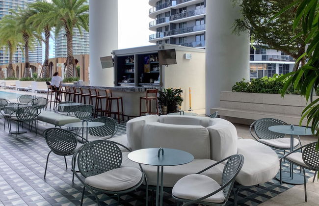 Luxury Suites in Brickell - Photo 50