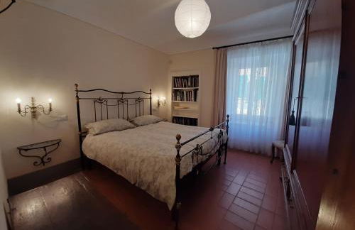 Tuscan Hilltop Getaway - Foto 8