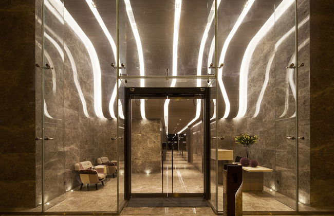 CM Plus Hotels and Serviced Apartments - Photo 2