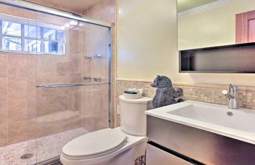 Poconos Cottage with Sauna about 10 Mi to Camelback! - Foto 21