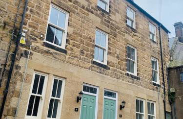 Luxury Retro 4 Bed Town House in heart of Alnwick - Foto 1