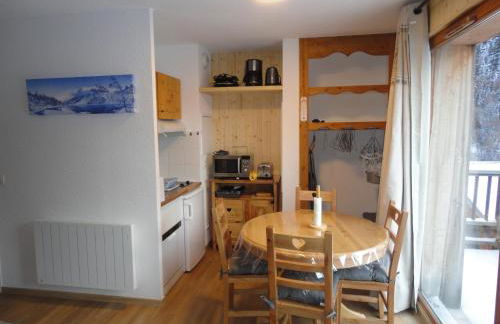 Orelle 3 Vallées - 2 pièces 4 personnes - Foto 3