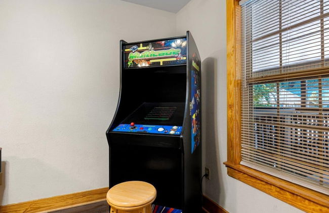 Poplar Point Condo Unit 12A - Two Bedroom Condo - Foto 33