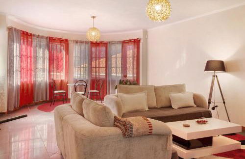 Cristina Grand - Foto 8