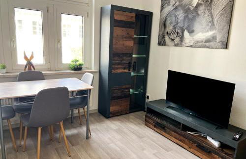 Große & voll ausgestattete Apartments, Studios, Doppelzimmer, Workspace, Parkplatz, Netflix, Prime & schnelles Wifi in ruhiger Lage mit Garten - Foto 46