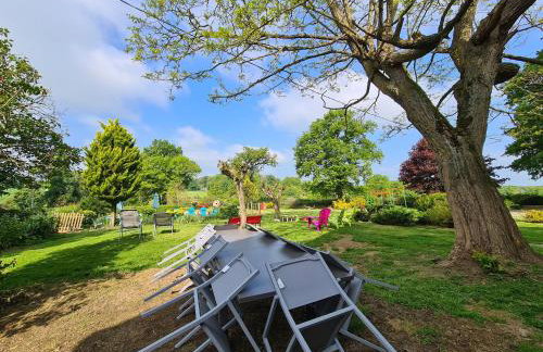 Fermette au calme avec piscine, jardin et étang de pêche - Foto 17
