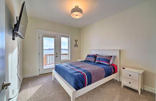 Bright La Conner Getaway with Mountain Views! - Foto 23