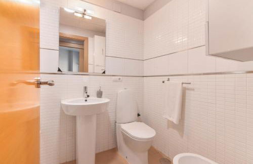 Apartamento con Piscina y Garaje - Foto 13