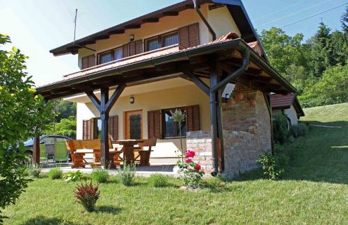 Holiday home Ema - Foto 1