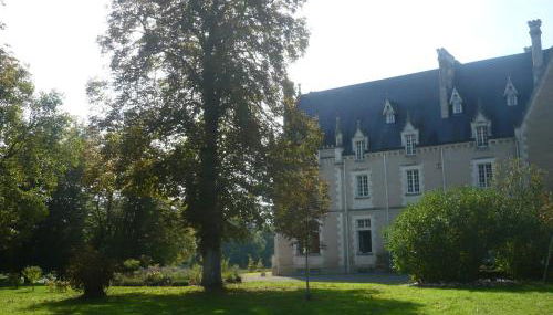 Gîte unique dans propriété historique avec musée, proche Châteauroux, 4 chambres, cheminée, fibre, parking. - FR-1-591-49 - Foto 4