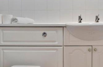GuestReady - Stylish Apt w/ Parking near Edinburgh - Photo 33