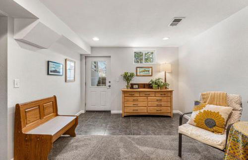 Modern Downtown Oasis Sunny Garden King Beds - Foto 29