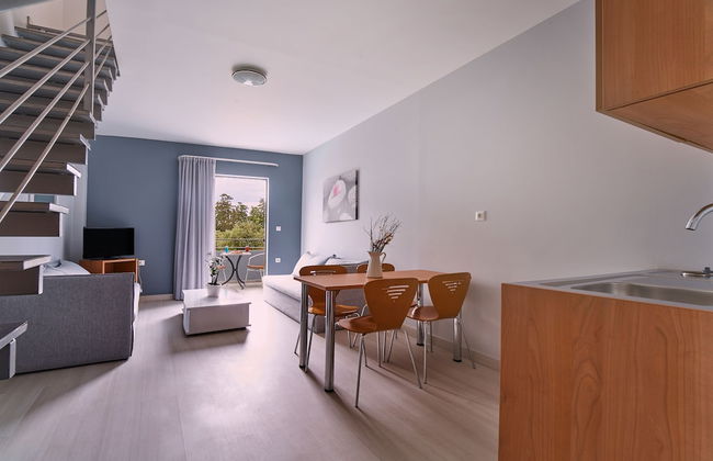 Sunrise Village Hotel - Photo 10