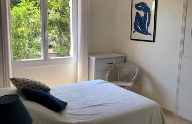 VILLA 4* avec PISCINE dans le bas du village de BORMES les MIMOSAS - Foto 15