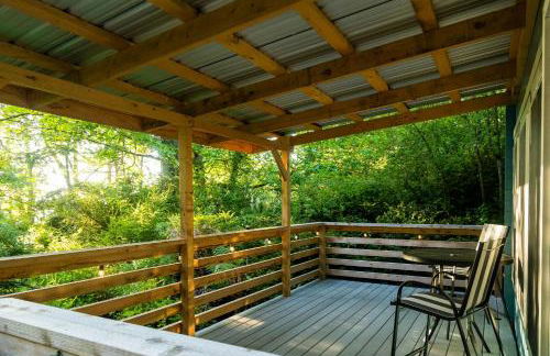 Beach Access and Views Secluded Anderson Island Gem - Foto 23