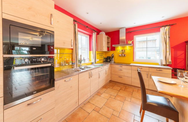 Family Home, Kicker, Sunset Views - Photo 13