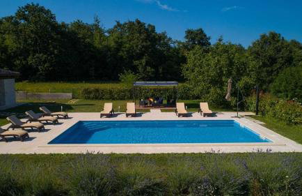Villa Agnese, a charming pool villa surrounded by nature - Foto 27