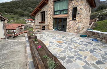 El Gallinero de Tiago - Photo 2