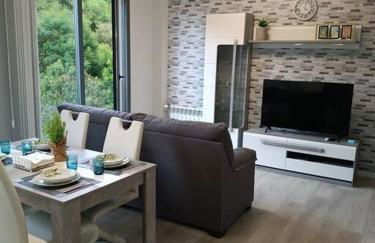 ¡Al lado de la Clínica Oftalmológica Vega! - Foto 20