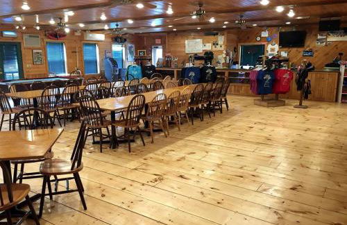 Homey Cabin Rentals Nestled in Nature along Kennebec River, Maine - Foto 21