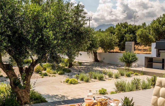 Nama Luxury Villa 250m From the sea Makry Gialos - Foto 19