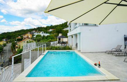 Val Apartment - Four Seasons Escape with sea view and swimming pool - Foto 4