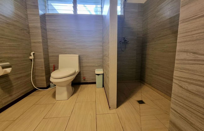 Day & Night Accommodations - Photo 5