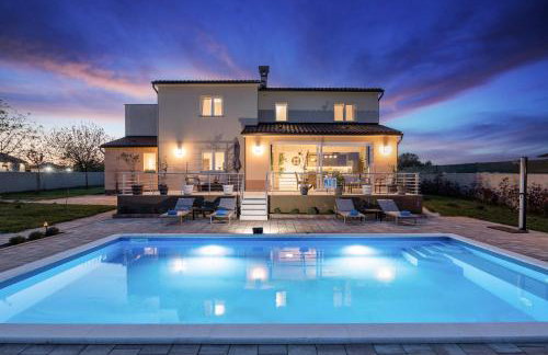 Villa Camelie near Barban for 10 people with playground for children, fitness & pet friendly - Foto 2