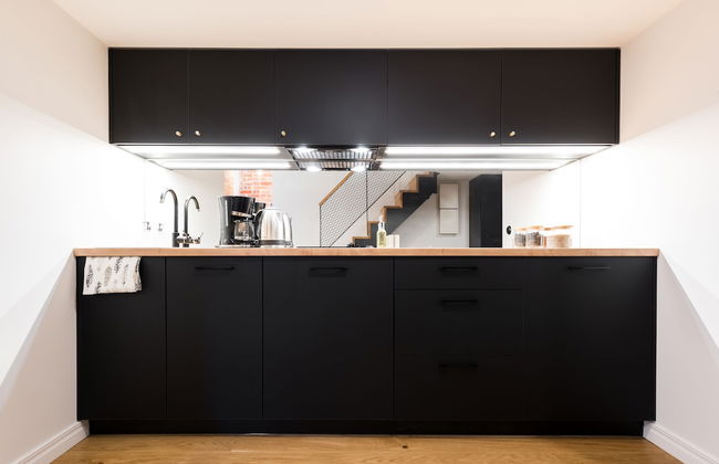 Hilltop Apartments City Centre - Photo 31