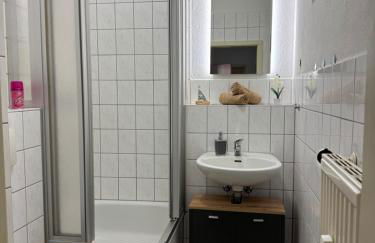 Apartmenthaus Weimarblick - gratis Stellplätze - WLAN - SmartTV - zentral in Weimar - Foto 52