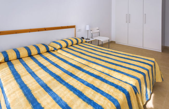 Sorrabona Apartments - Photo 3