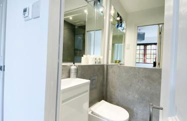 Harbourside House - Great Location - Parking - 2 En-Suites - Sleeps 5 Plus 1 - Photo 14