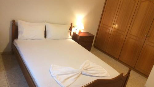 Guesthouse "Athina" - Foto 1