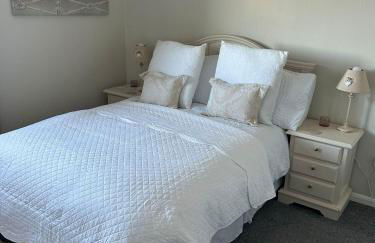 Peak District - 2 Beds - Sleeps 4 - Pet Friendly - Foto 17