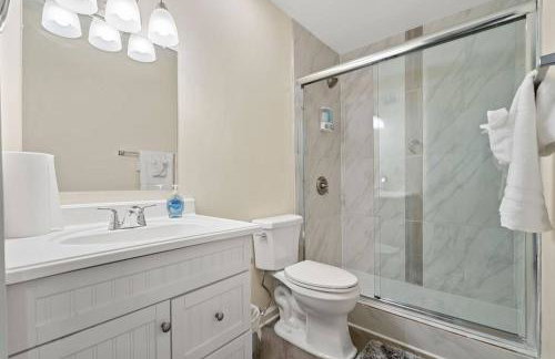 Cozy 2 Bedroom Pineville-Matthews Duplex Sleeps 8 - Foto 4