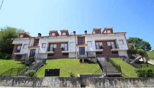 Casa Buganvilla. Apartamento con jardín, a 100 metros del centro. - Foto 2