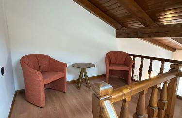 Elisa's House - Photo 14