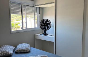 Apê Imbituba Sc Vista ao Mar Praia da Vila 11 min ,Praia do Porto 5 min, Ferrugem Rosa 20 a 30 min - Foto 10